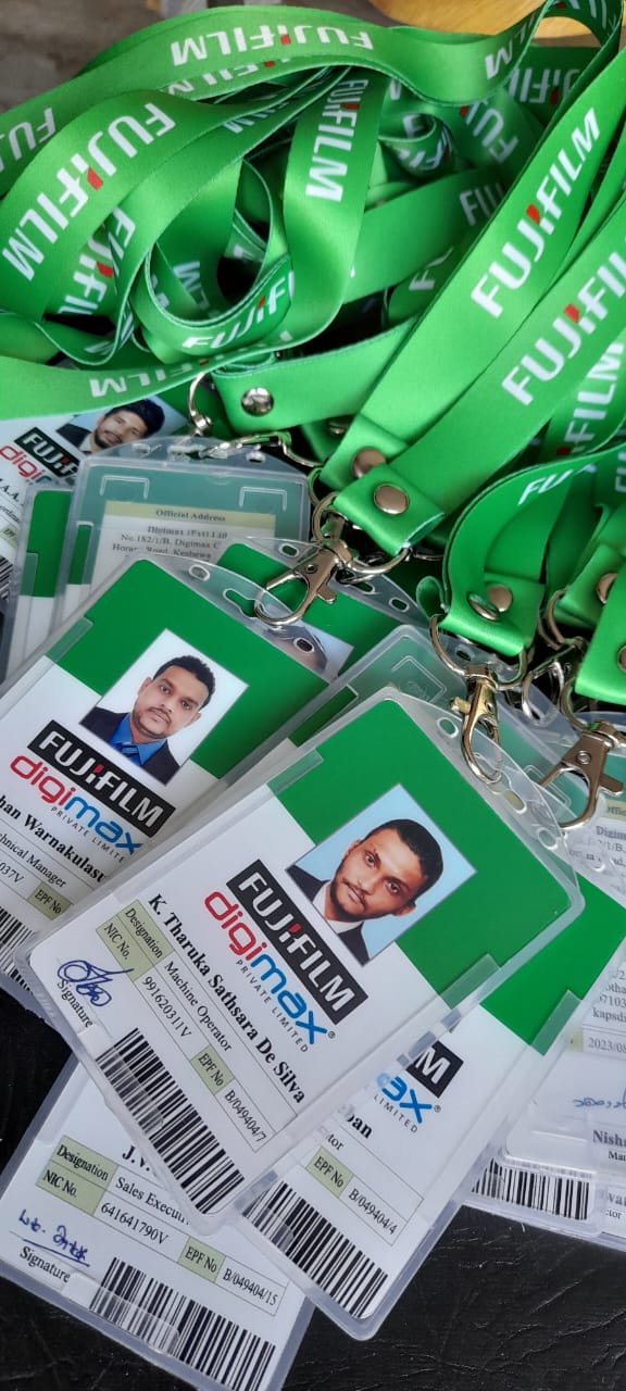 CUSTOMIZE ID CARDS WITH NECK STRAP