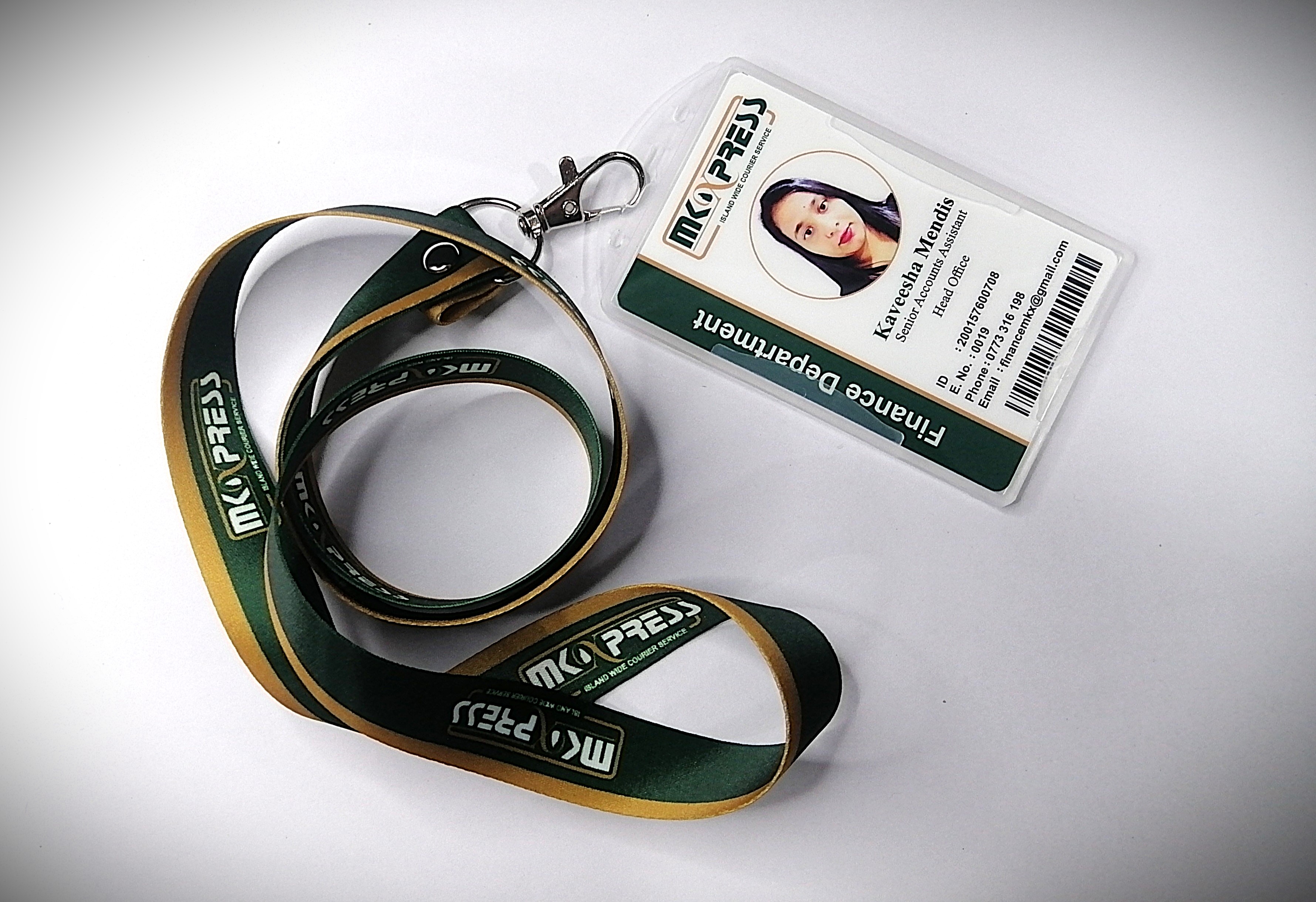 Custom ID Card with Lanyard - with Your Own Design (MKXPRESS)
