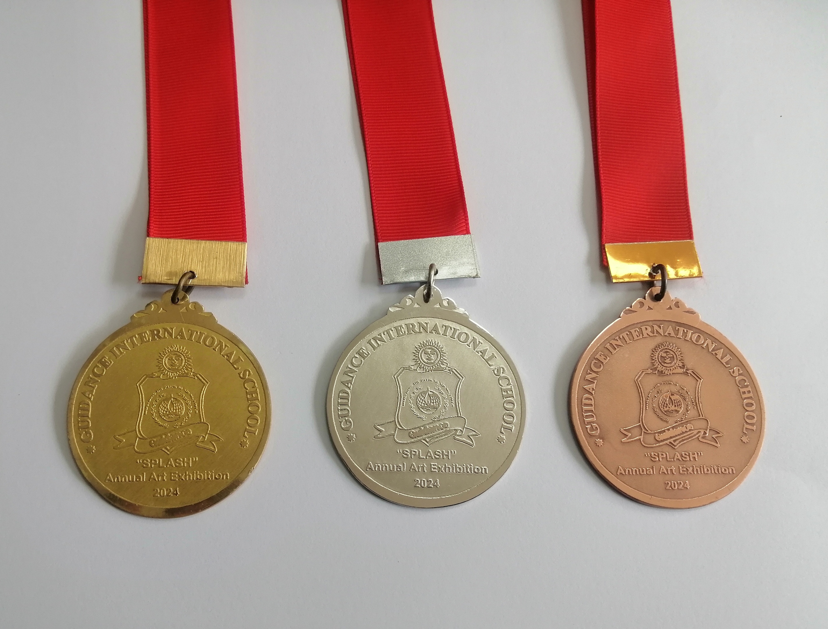 MEDAL - Awarded to a Person or Organization